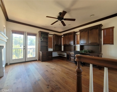 55 Valley - Photo Thumbnail 31
