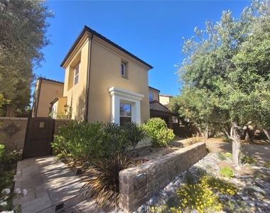 55 Valley - Photo Thumbnail 1