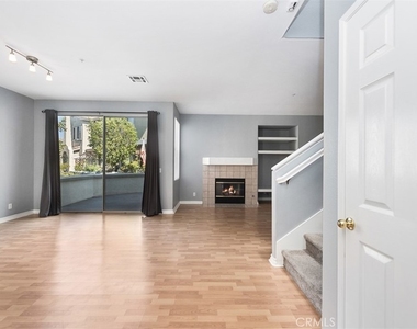 437 N Castletown - Photo Thumbnail 3