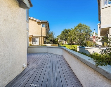 437 N Castletown - Photo Thumbnail 15