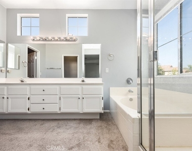 437 N Castletown - Photo Thumbnail 23