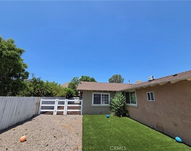 3697 Sierra - Photo Thumbnail 19