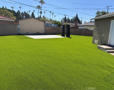 1415 E Gary Place - Photo Thumbnail 10