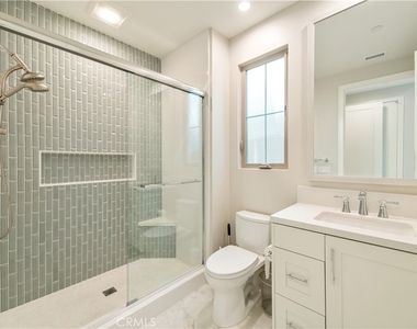 207 Coal Mine - Photo Thumbnail 5