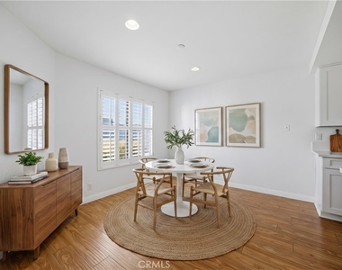 2189 Calle Ola Verde - Photo Thumbnail 2