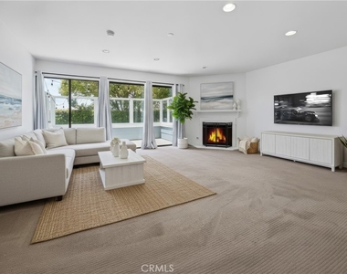 2189 Calle Ola Verde - Photo Thumbnail 4
