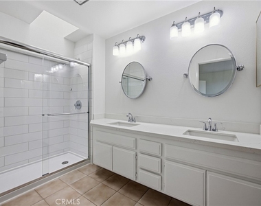 2189 Calle Ola Verde - Photo Thumbnail 9