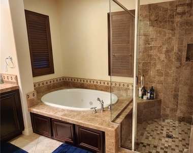 37 Rincon Way - Photo Thumbnail 11