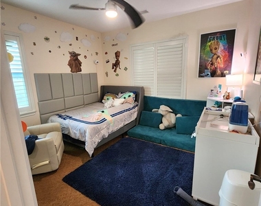 37 Rincon Way - Photo Thumbnail 15