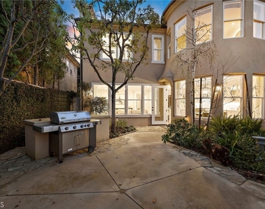 15 Vernon - Photo Thumbnail 64