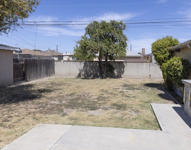 4400 Maury - Photo Thumbnail 13