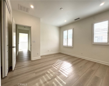 128 Hargrove - Photo Thumbnail 20