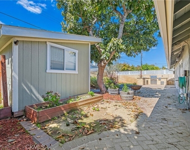 16311 Woodstock - Photo Thumbnail 21