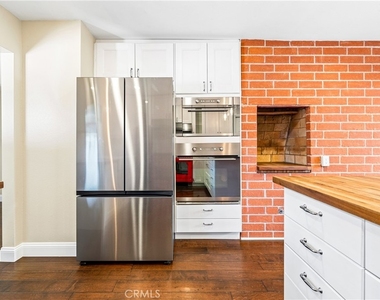 16311 Woodstock - Photo Thumbnail 8