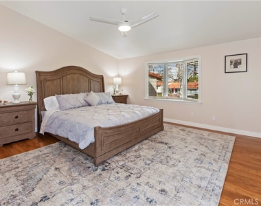 314 Avenida Cumbre - Photo Thumbnail 1