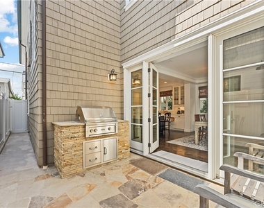 115 Topaz - Photo Thumbnail 4