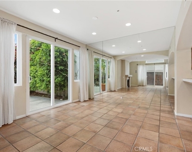 2684 Pala Mesa Court - Photo Thumbnail 9