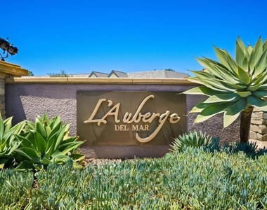 1562 Camino Del Mar - Photo Thumbnail 17