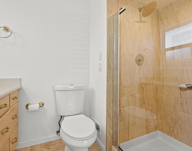 5525 Amby Drive - Photo Thumbnail 15
