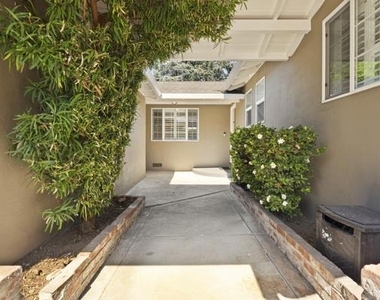 5525 Amby Drive - Photo Thumbnail 3