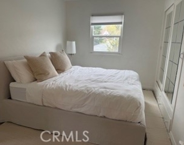 209 B Cypress - Photo Thumbnail 4