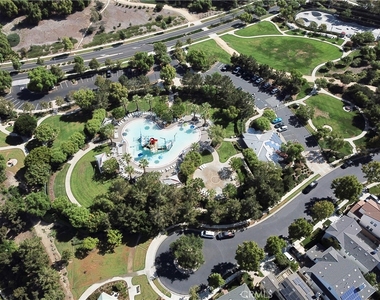 17 Regents Park - Photo Thumbnail 50