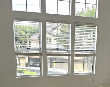 164 Montara Drive - Photo Thumbnail 7