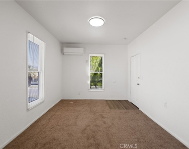 927 Orange Street - Photo Thumbnail 7