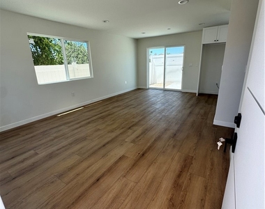 13913 Del Sur - Photo Thumbnail 1