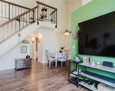 18168 Sundowner Way - Photo Thumbnail 7