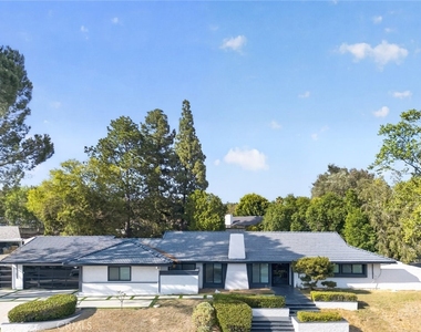 20001 Hiawatha Street - Photo Thumbnail 65