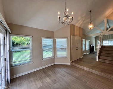 2134 Baywood - Photo Thumbnail 6