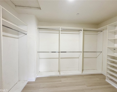 16370 Oldenburg Drive - Photo Thumbnail 24