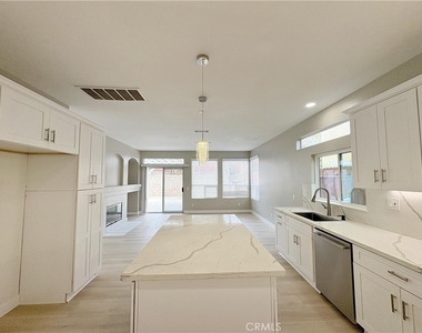 16370 Oldenburg Drive - Photo Thumbnail 15