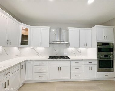 16370 Oldenburg Drive - Photo Thumbnail 12
