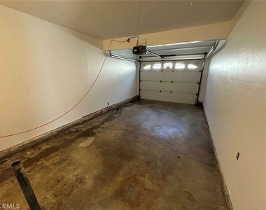 1501 E Fairfield Court - Photo Thumbnail 16
