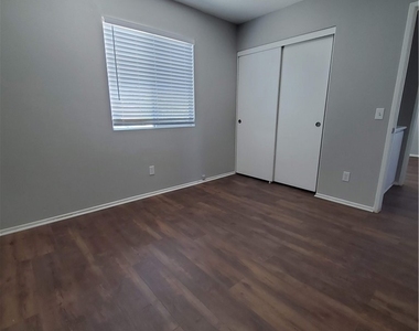 43435 Tylman - Photo Thumbnail 21