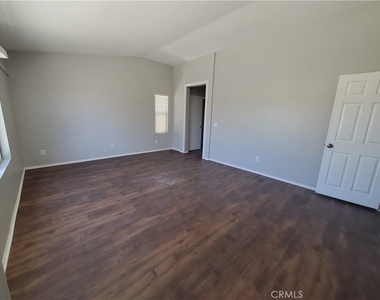 43435 Tylman - Photo Thumbnail 22