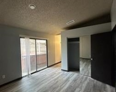4229 Cocopah Lane - Photo Thumbnail 13