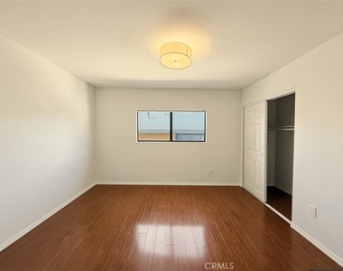 2438 Andreo Avenue - Photo Thumbnail 8