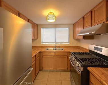 2438 Andreo Avenue - Photo Thumbnail 15
