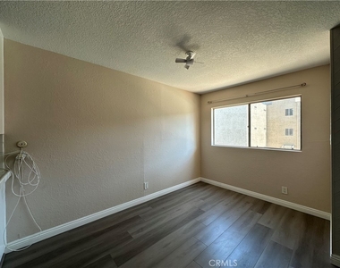2386 E Del Mar Boulevard - Photo Thumbnail 24