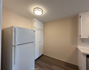 2386 E Del Mar Boulevard - Photo Thumbnail 14