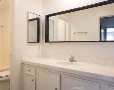 2386 E Del Mar Boulevard - Photo Thumbnail 7