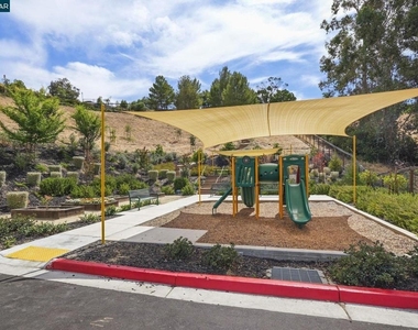 296 Laurel Knoll Dr - Photo Thumbnail 21
