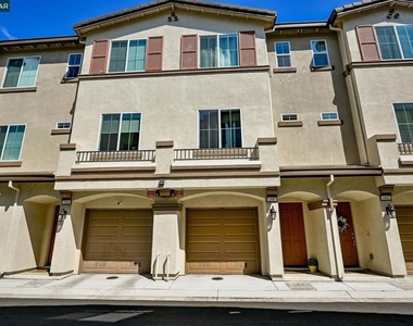 296 Laurel Knoll Dr - Photo Thumbnail 1
