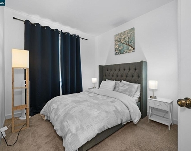296 Laurel Knoll Dr - Photo Thumbnail 13
