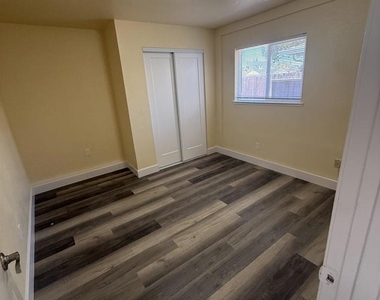 36459 Buckeye St - Photo Thumbnail 6