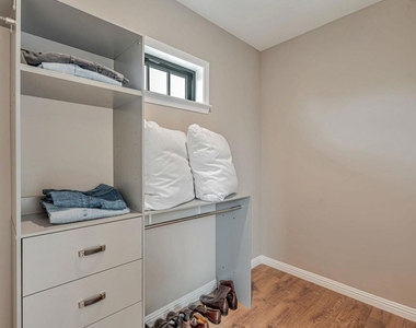 2443 13th Ave - Photo Thumbnail 21