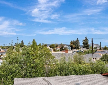 2443 13th Ave - Photo Thumbnail 31